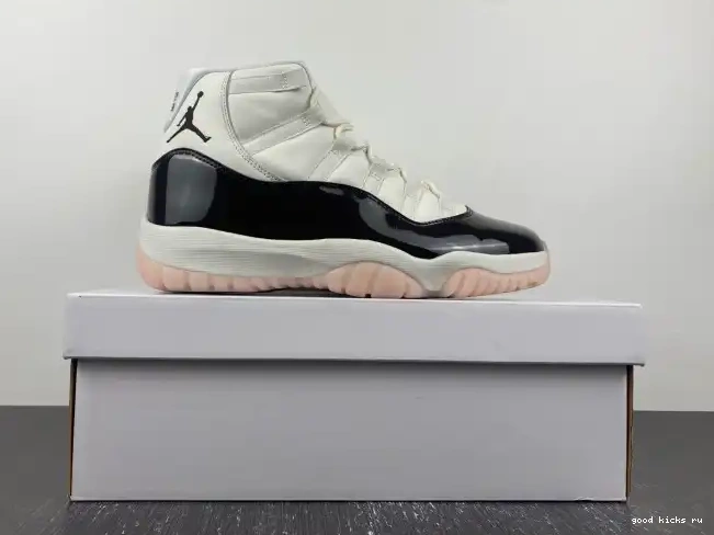 11 WMNS Air Jordan AR0715-101 Neapolitan 0618